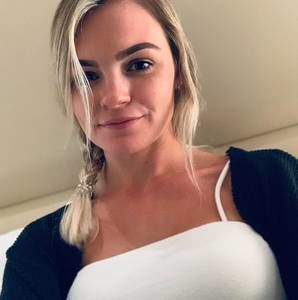 Meet your Posher, Isabella